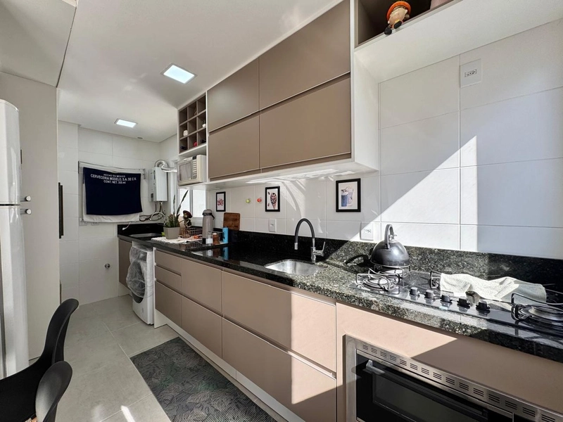 UMA QUADRA DO MAR, PREDIO NOVO, APARTAMENTO DE FRENTE.: 5ª foto da galeria de imagens do imóvel