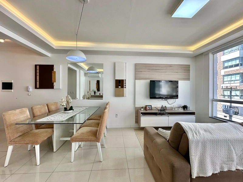 APARTAMENTO À VENDA COM TERRAÇO LATERAL: 6ª foto da galeria de imagens do imóvel