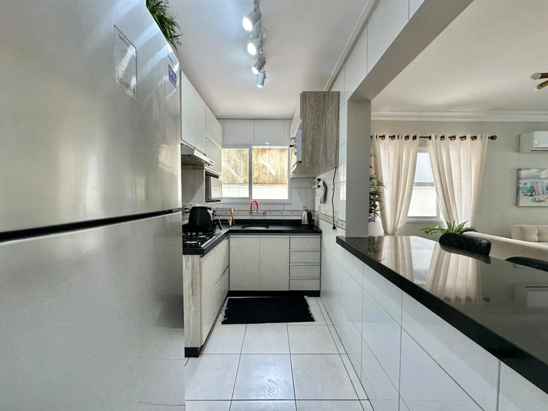 APARTAMENTO À VENDA MOBILIADO E DECORADO COM TERRAÇO LESTE E NORTE: 10ª foto da galeria de imagens do imóvel