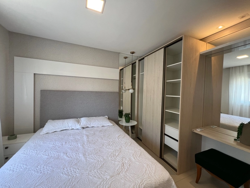 Mobiliado e decorado com vista mar: 20ª foto da galeria de imagens do imóvel