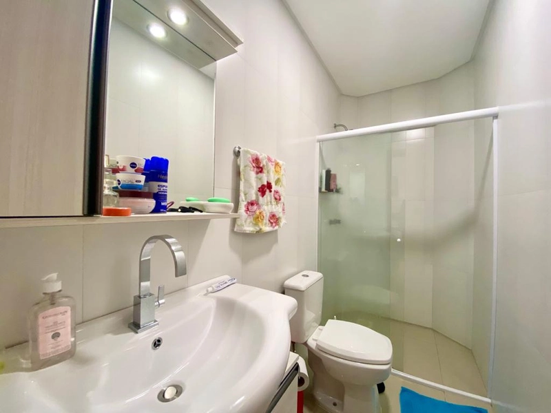 APARTAMENTO COM TERRAÇO À UMA QUADRA DO MAR!: 9ª foto da galeria de imagens do imóvel