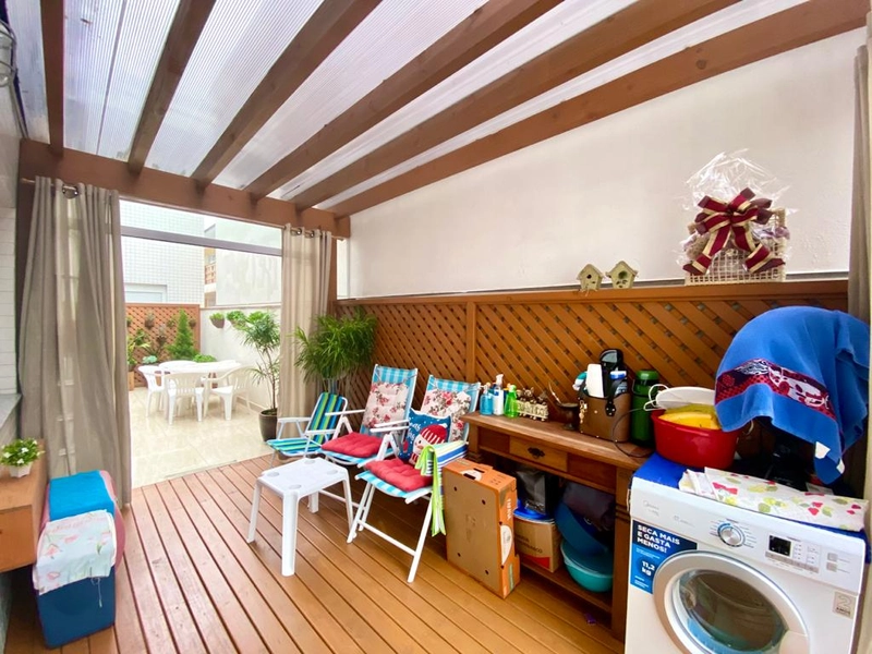 APARTAMENTO COM TERRAÇO À UMA QUADRA DO MAR!: 10ª foto da galeria de imagens do imóvel