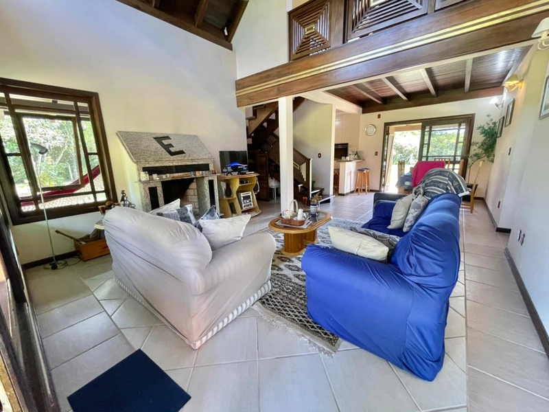 CASA DE CAMPO COM ACESSO A LAGOA!!!: 5ª foto da galeria de imagens do imóvel