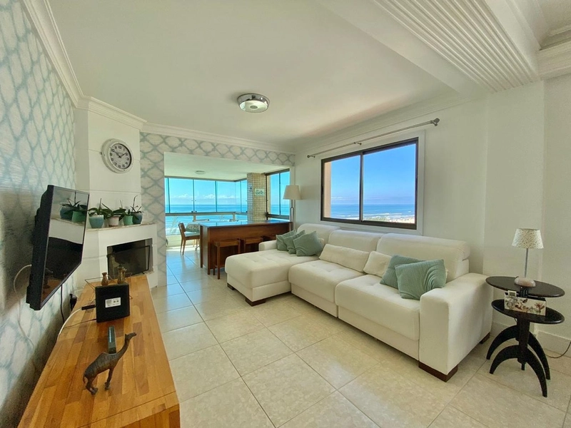 NOVIDADE À VENDA NA BEIRA MAR!  Bairro Navegates e Praça Bassani!