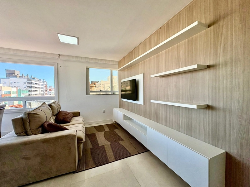 : 2ª foto da galeria de imagens do imóvel