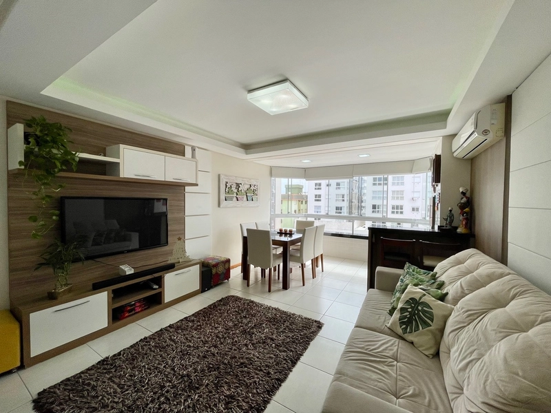 Amplo apartamento junto a praça flavio boianosvisk: 7ª foto da galeria de imagens do imóvel