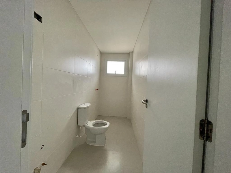 Amplo apartamento nunca habitado: 13ª foto da galeria de imagens do imóvel