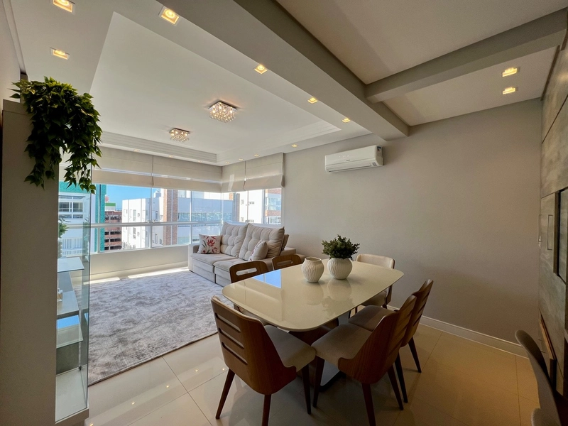 LINDO APTO COM VISTA LIBERADA: 3ª foto da galeria de imagens do imóvel