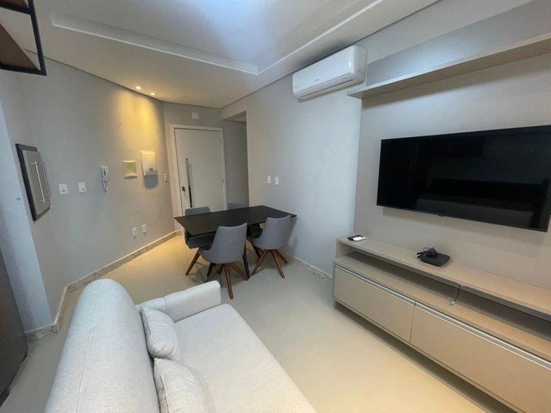 : 2ª foto da galeria de imagens do imóvel