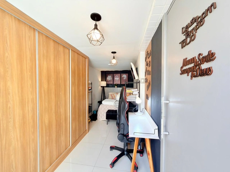 APARTAMENTO À VENDA COM 3 VAGAS E 2 TERRAÇOS ÓTIMOS  Parece uma casa!: 21ª foto da galeria de imagens do imóvel