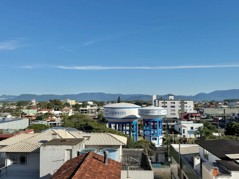 APARTAMENTO A VENDA MOBILIADO E DECORADO NO BAIRRO NAVEGANTES: 2ª foto da galeria de imagens do imóvel