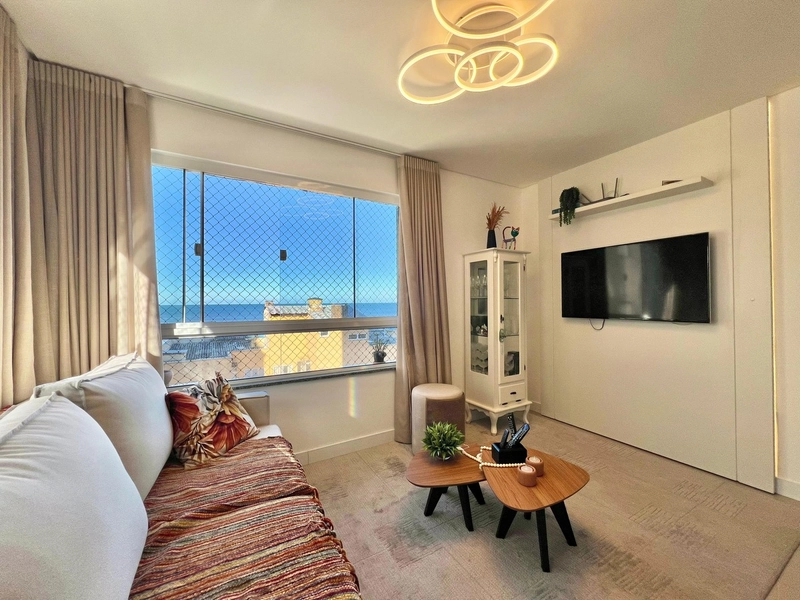 APARTAMENTO A VENDA COM VISTA MAR AO LADO DA PRAÇA FLÁVIO BOIANOWISKY: 2ª foto da galeria de imagens do imóvel