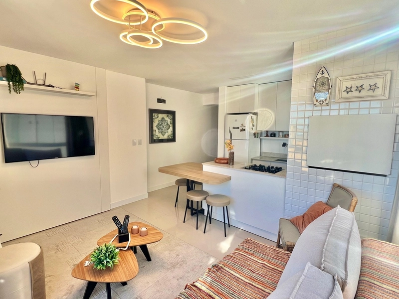 APARTAMENTO A VENDA COM VISTA MAR AO LADO DA PRAÇA FLÁVIO BOIANOWISKY: 8ª foto da galeria de imagens do imóvel