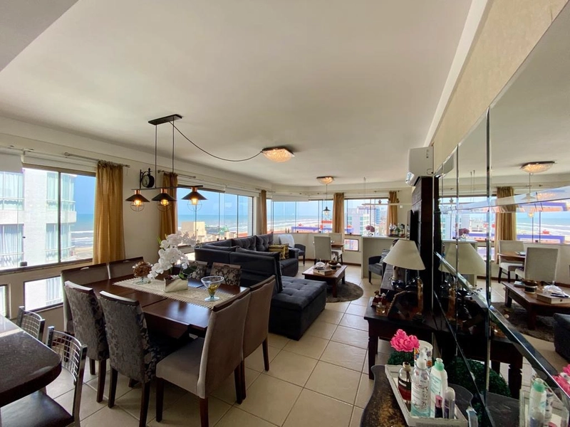 NA ESQUINA DA PRINCIPAL AV DE CAPÃO, 01 QUADRA DO MAR!: 2ª foto da galeria de imagens do imóvel