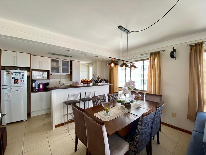 NA ESQUINA DA PRINCIPAL AV DE CAPÃO, 01 QUADRA DO MAR!: 5ª foto da galeria de imagens do imóvel