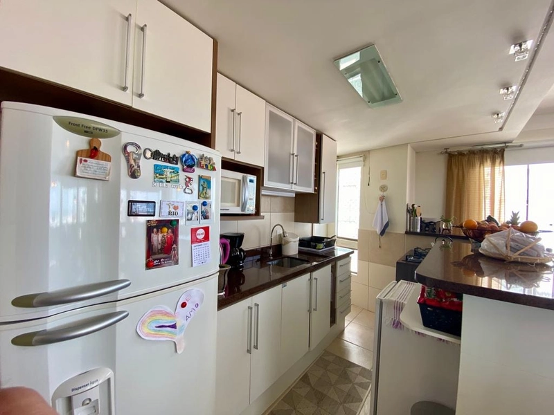 NA ESQUINA DA PRINCIPAL AV DE CAPÃO, 01 QUADRA DO MAR!: 13ª foto da galeria de imagens do imóvel