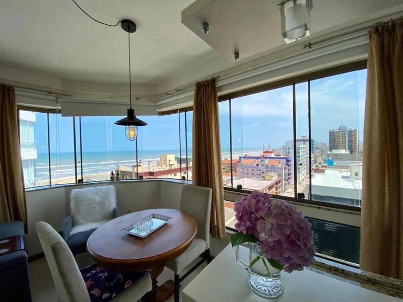 NA ESQUINA DA PRINCIPAL AV DE CAPÃO, 01 QUADRA DO MAR!: 8ª foto da galeria de imagens do imóvel