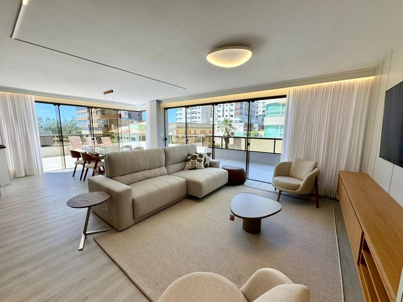 Terraço em L no Navegantes