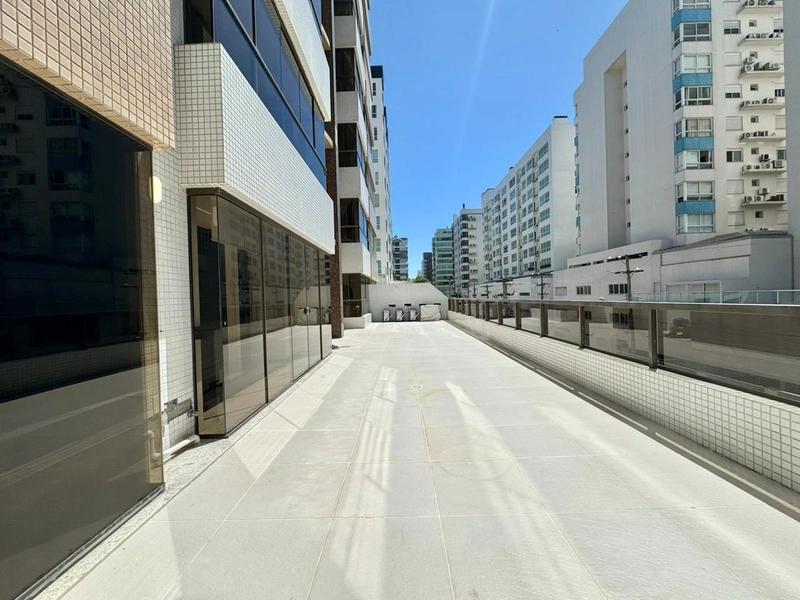 Terraço em L no Navegantes: 19ª foto da galeria de imagens do imóvel