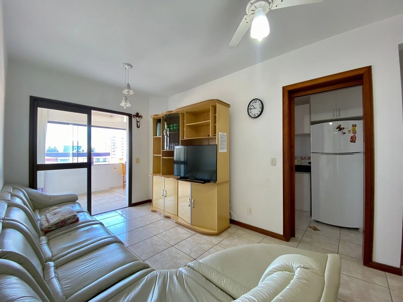 APARTAMENTO NO CENTRO DA CIDADE: 3ª foto da galeria de imagens do imóvel