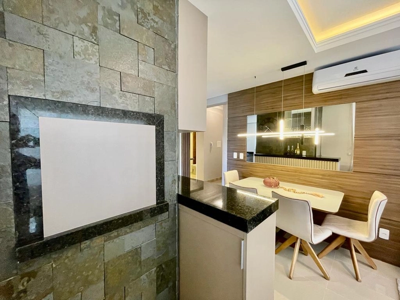 APARTAMENTO COM SACADA DE FRENTE PARA A PRAÇA DA MARINA!!!: 9ª foto da galeria de imagens do imóvel