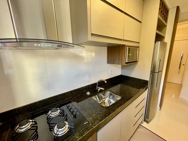 APARTAMENTO COM SACADA DE FRENTE PARA A PRAÇA DA MARINA!!!: 10ª foto da galeria de imagens do imóvel