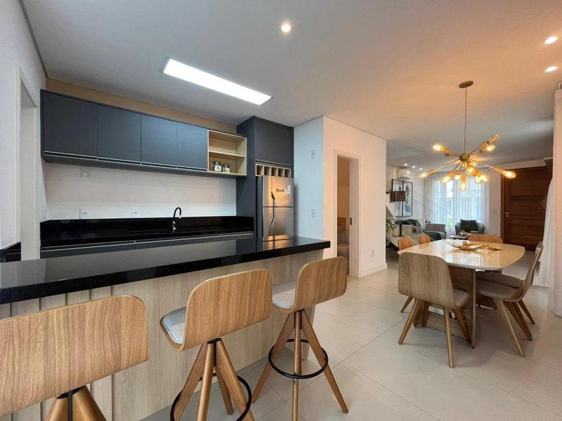 SOBRADO MOBILIADO E DECORADO A BEIRA DE LAGO NO CONDOMÍNIO MURANO: 7ª foto da galeria de imagens do imóvel