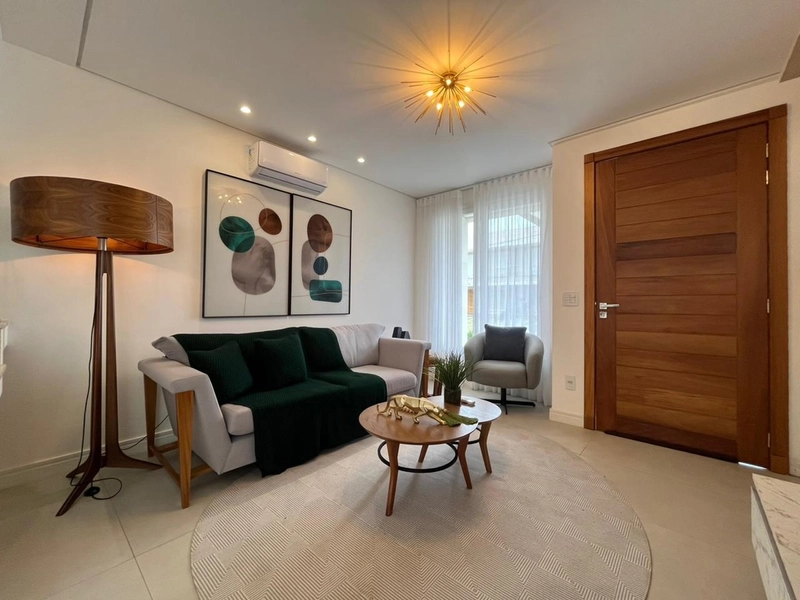 SOBRADO MOBILIADO E DECORADO A BEIRA DE LAGO NO CONDOMÍNIO MURANO: 3ª foto da galeria de imagens do imóvel