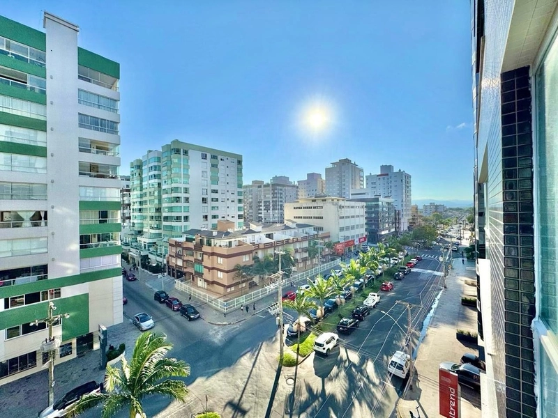 APARTAMENTO À VENDA COM VISTA ETERNA PARA O MAR E SERRA: 7ª foto da galeria de imagens do imóvel