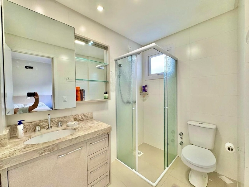 APARTAMENTO À VENDA COM VISTA ETERNA PARA O MAR E SERRA: 28ª foto da galeria de imagens do imóvel