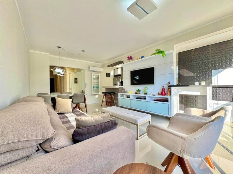 APARTAMENTO À VENDA COM VISTA ETERNA PARA O MAR E SERRA: 9ª foto da galeria de imagens do imóvel