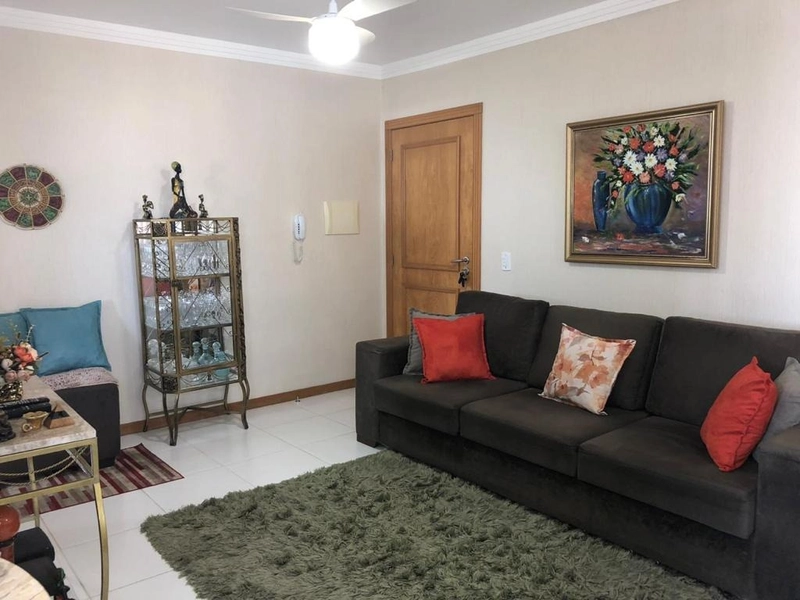 Mobiliado e decorado: 3ª foto da galeria de imagens do imóvel
