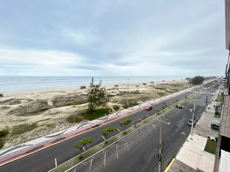 3 DORMITÓRIOS NA BEIRA MAR ENTRE A PRAÇA DO FAROL E A PRAÇA BASSANI!: 5ª foto da galeria de imagens do imóvel