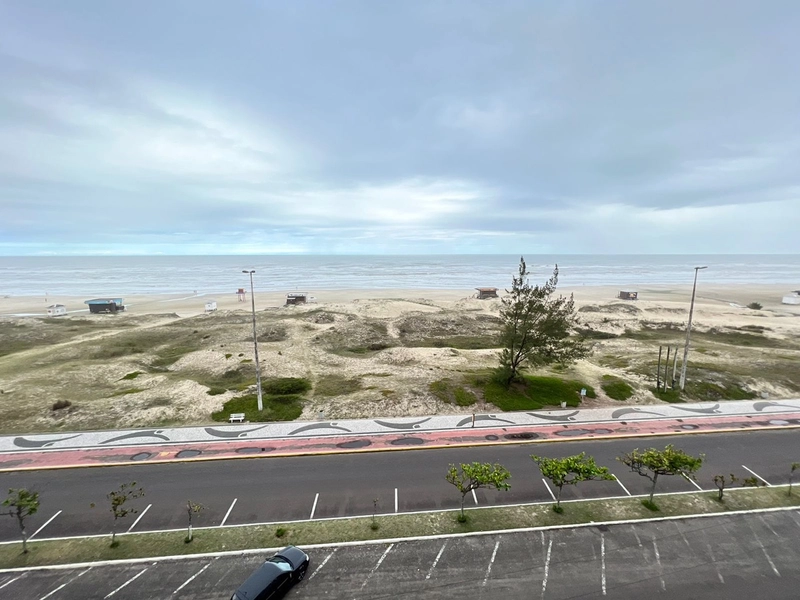 3 DORMITÓRIOS NA BEIRA MAR ENTRE A PRAÇA DO FAROL E A PRAÇA BASSANI!: 6ª foto da galeria de imagens do imóvel