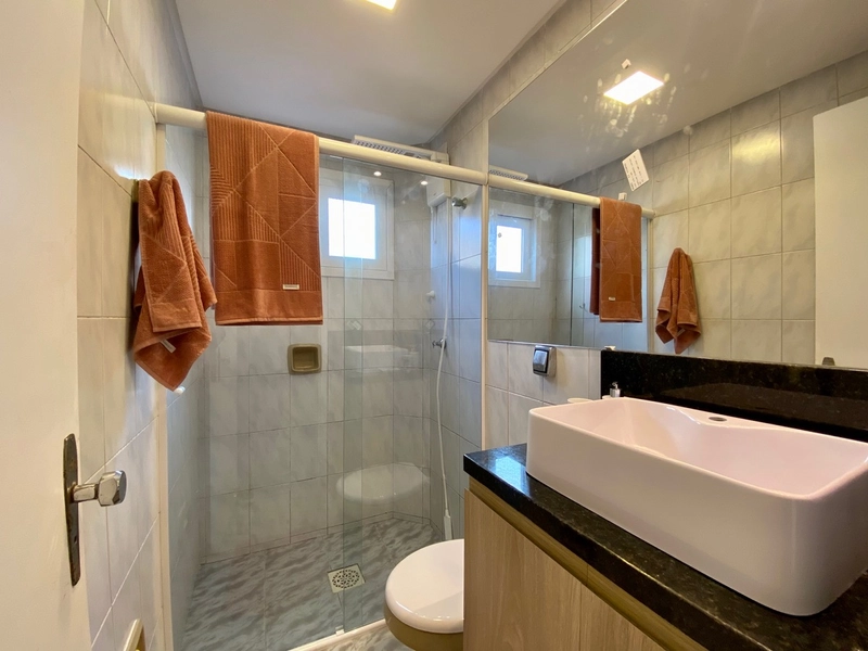 APARTAMENTO DECORADO, DE FRENTE PARA PRAÇA FLAVIO BOIANOVISK!!!: 11ª foto da galeria de imagens do imóvel