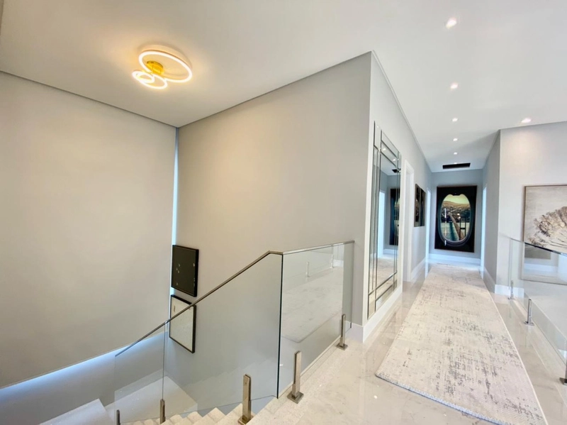 Sobrado Alto Padrão com 4 Suítes – Finamente Mobiliado e Decorado: 27ª foto da galeria de imagens do imóvel
