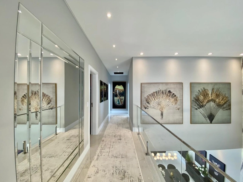 Sobrado Alto Padrão com 4 Suítes – Finamente Mobiliado e Decorado: 28ª foto da galeria de imagens do imóvel