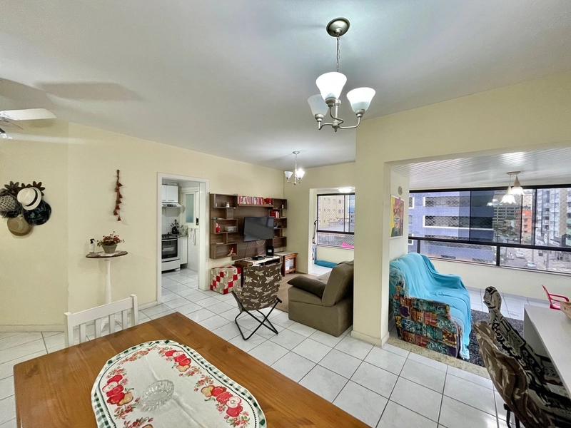 APARTAMENTO À VENDA DE FRENTE PARA A AVENIDA RUDÁ: 7ª foto da galeria de imagens do imóvel