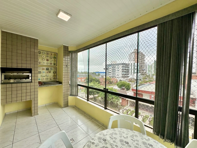 APARTAMENTO DE FRENTE COM VISTA PARA O MAR!!!: 1ª foto da galeria de imagens do imóvel