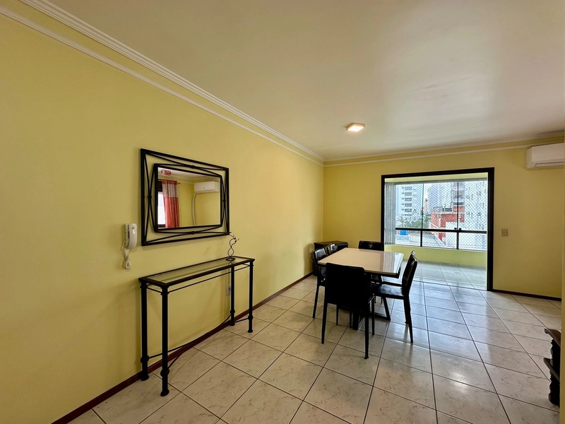 APARTAMENTO DE FRENTE COM VISTA PARA O MAR!!!: 2ª foto da galeria de imagens do imóvel