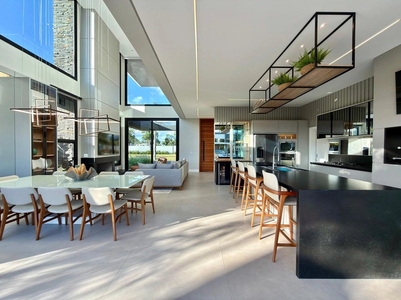 SOBRADO À VENDA  CONDOMÍNIO MALIBU BEIRA LAGO: 10ª foto da galeria de imagens do imóvel