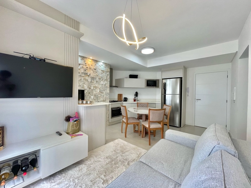 APARTAMENTO MOBILIADO E DECORADO NO BAIRRO NAVEGANTES: 2ª foto da galeria de imagens do imóvel