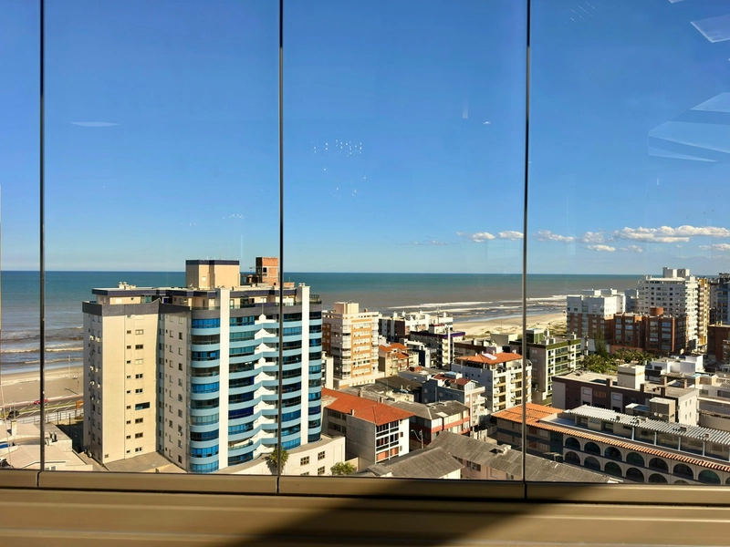 RARIDADE NO MERCADO COBERTURA CINEMATOGRÁFICA COM VISTA PARA O MAR: 4ª foto da galeria de imagens do imóvel