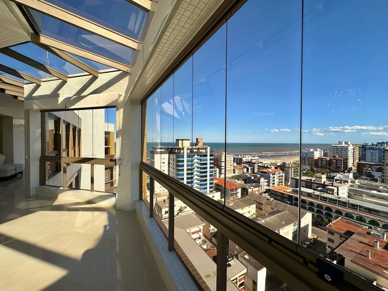 RARIDADE NO MERCADO COBERTURA CINEMATOGRÁFICA COM VISTA PARA O MAR: 3ª foto da galeria de imagens do imóvel