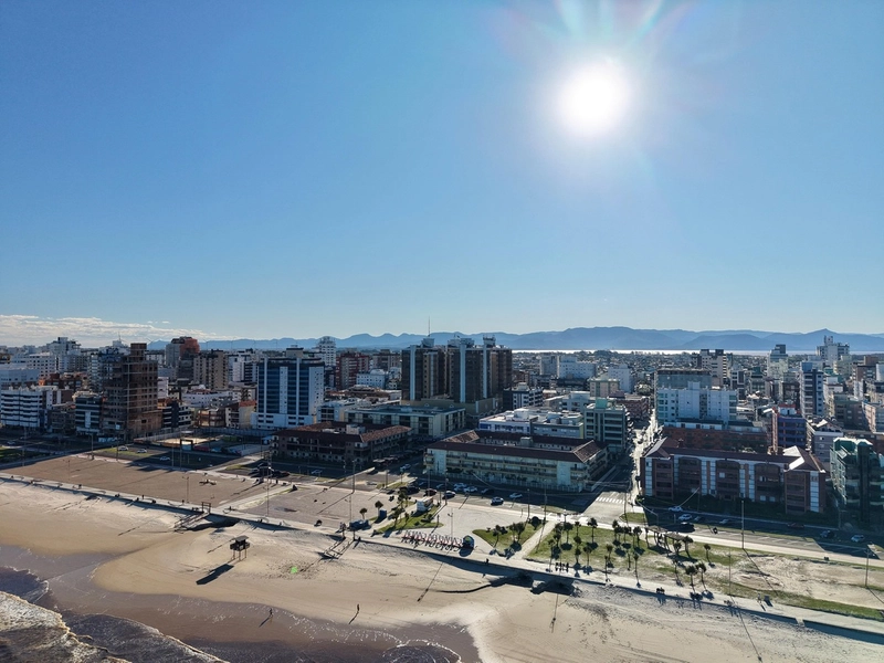 RARIDADE NO MERCADO COBERTURA CINEMATOGRÁFICA COM VISTA PARA O MAR: 49ª foto da galeria de imagens do imóvel