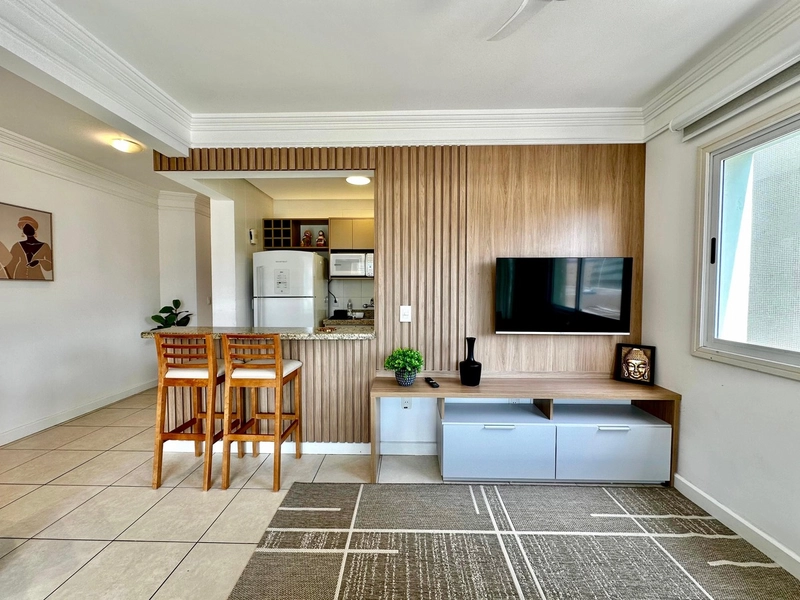 LINDO APARTAMENTO APENAS 1 QUADRA DO MAR: 9ª foto da galeria de imagens do imóvel