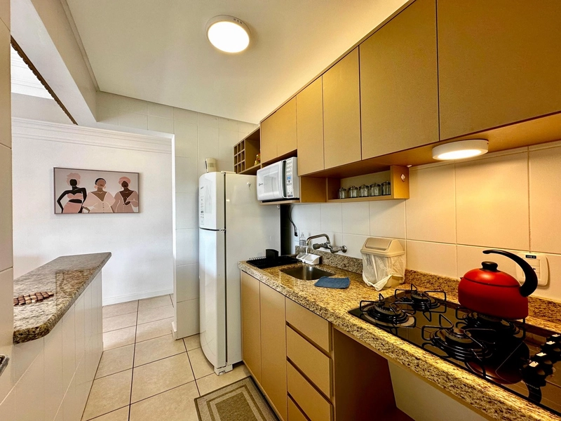 LINDO APARTAMENTO APENAS 1 QUADRA DO MAR: 14ª foto da galeria de imagens do imóvel