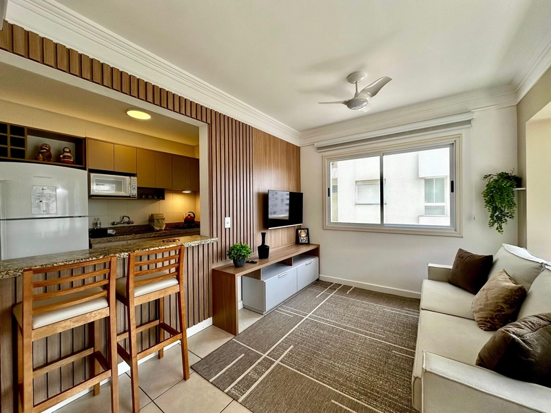 LINDO APARTAMENTO APENAS 1 QUADRA DO MAR