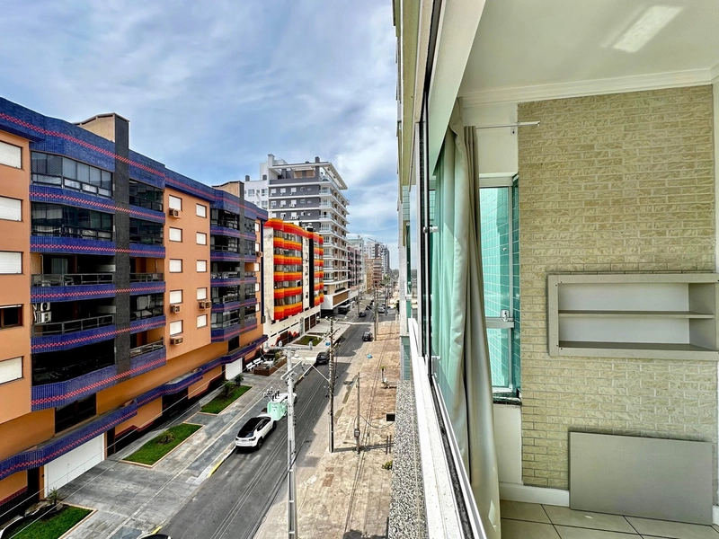 LINDO APARTAMENTO APENAS 1 QUADRA DO MAR: 12ª foto da galeria de imagens do imóvel