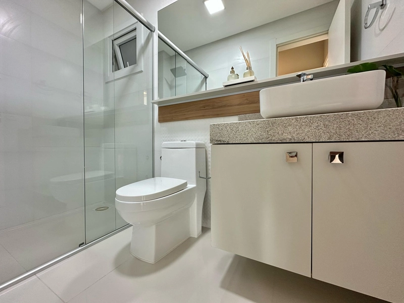 APARTAMENTO À VENDA: DE FRENTE PARA O MAR: 18ª foto da galeria de imagens do imóvel